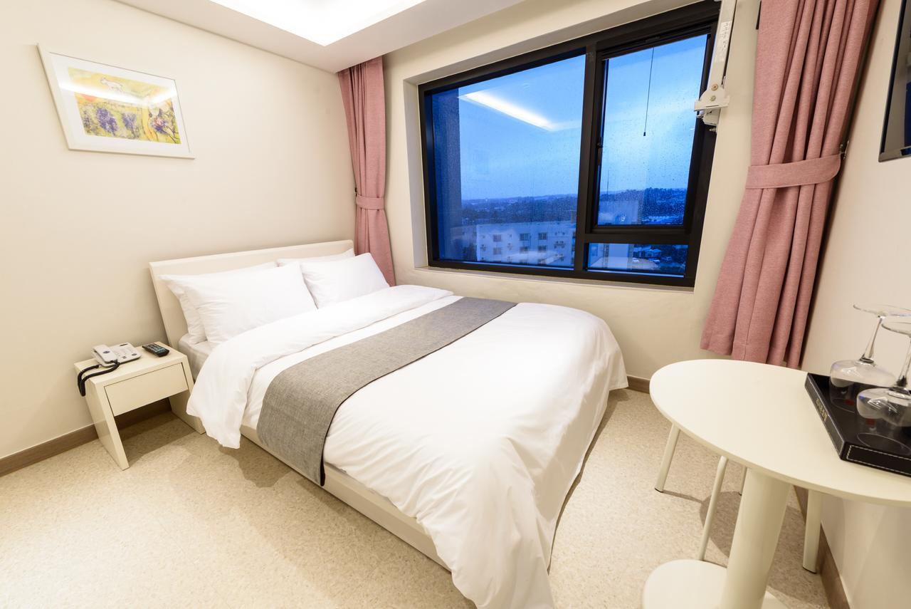 Rezion Hotel Σεογκουίπο Εξωτερικό φωτογραφία