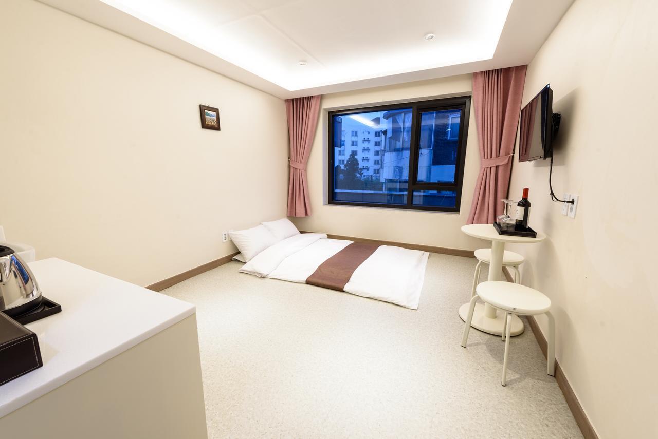 Rezion Hotel Σεογκουίπο Εξωτερικό φωτογραφία